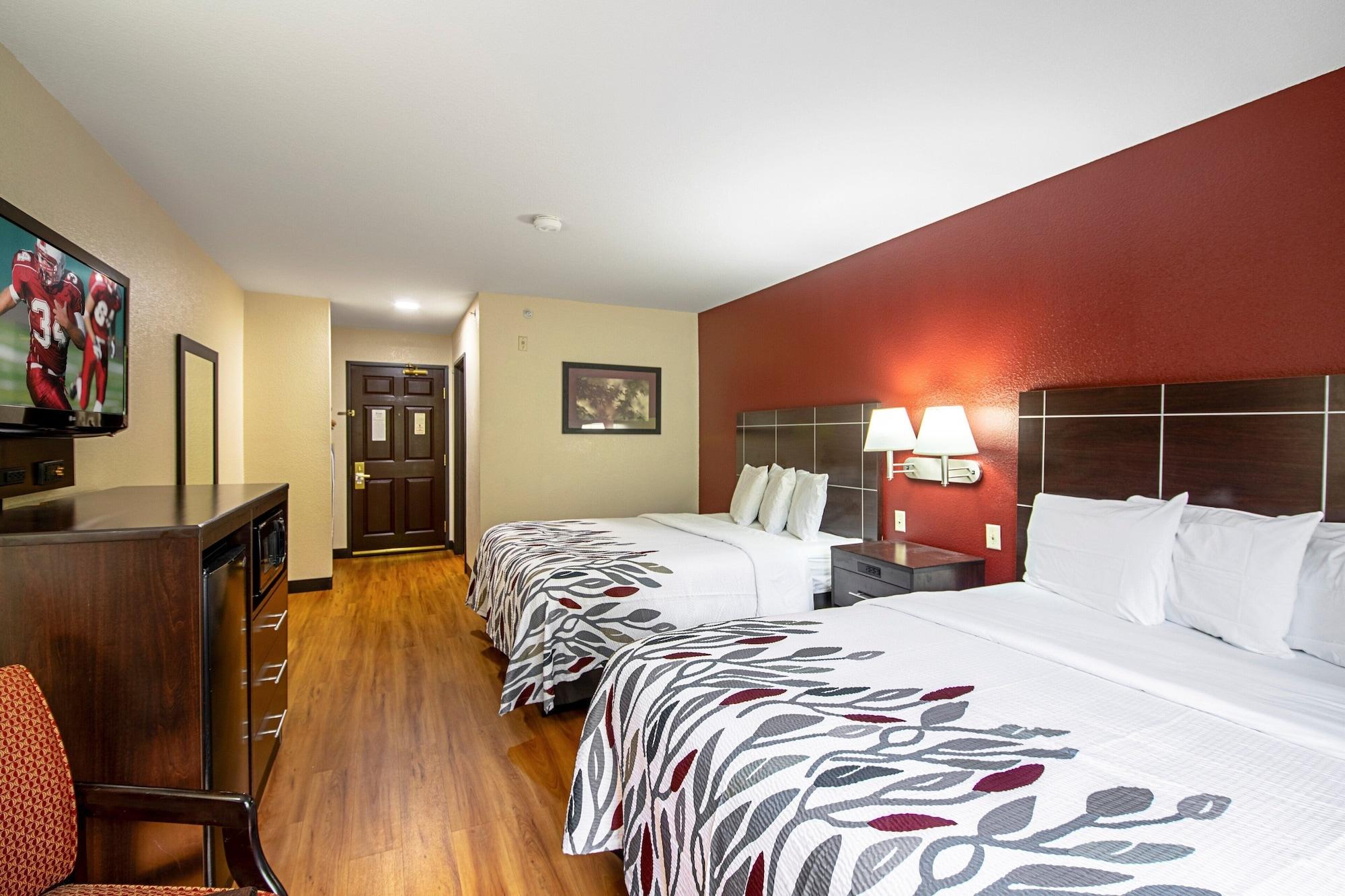 Motel Red Roof 2*
