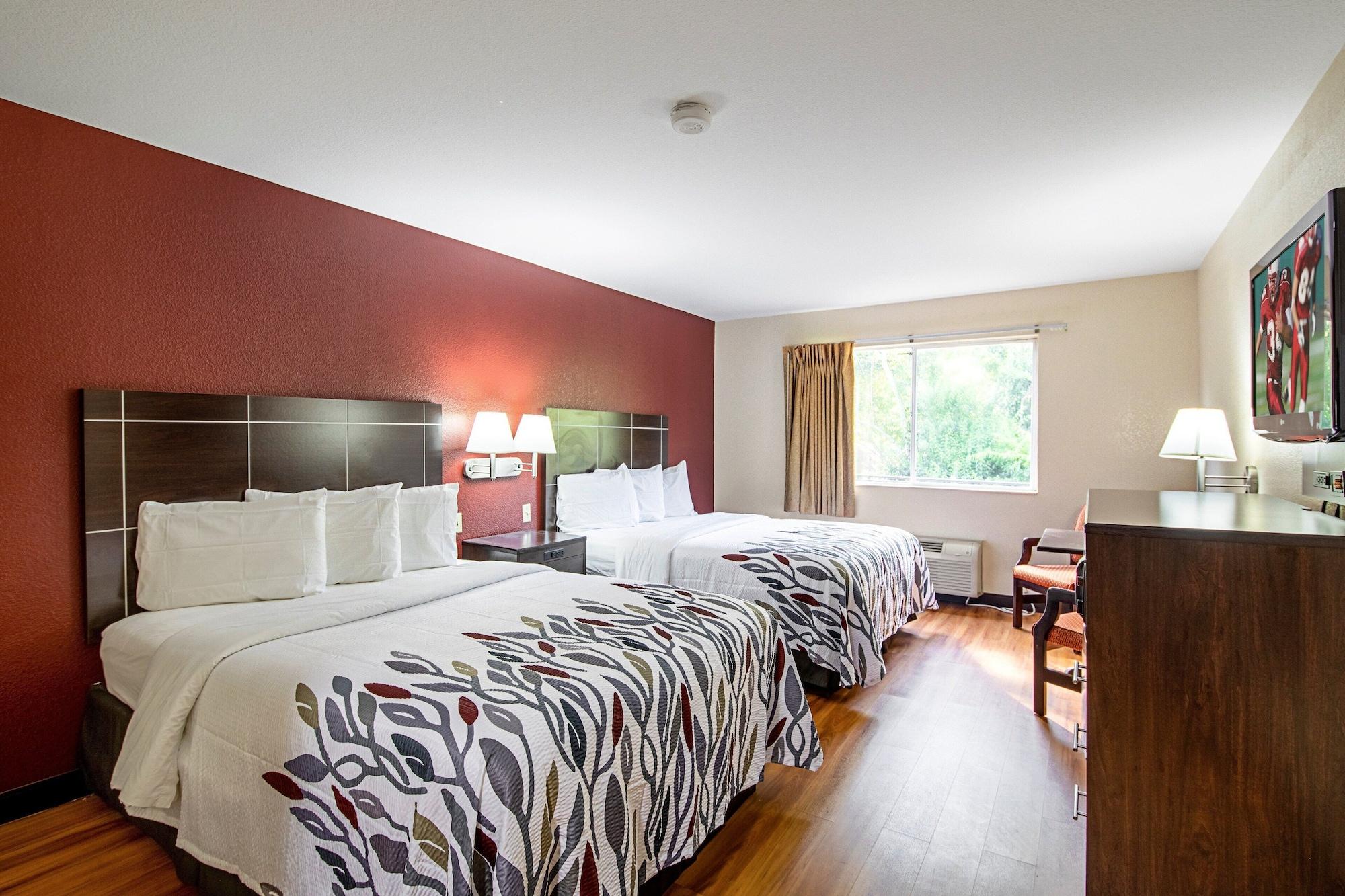 Red Roof Motel 2*